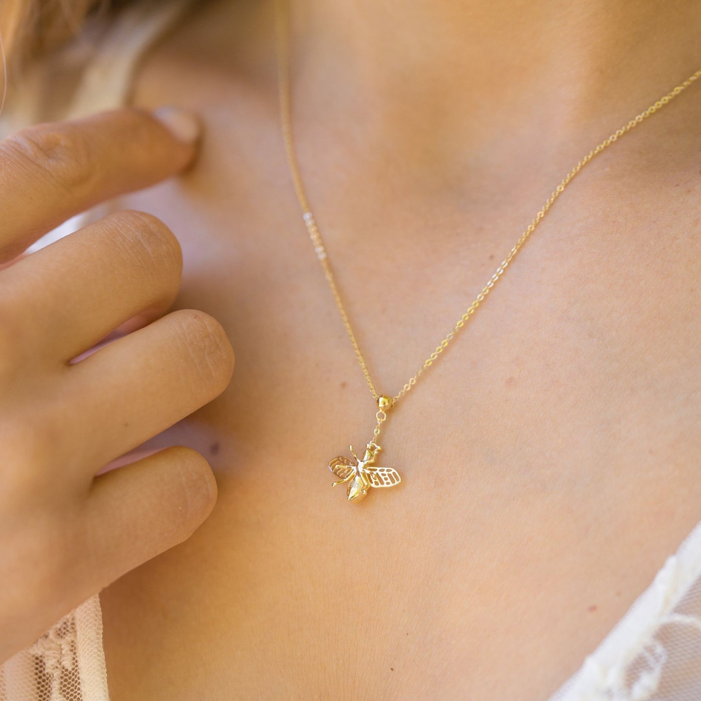 Bee Necklace l Gold & Silver