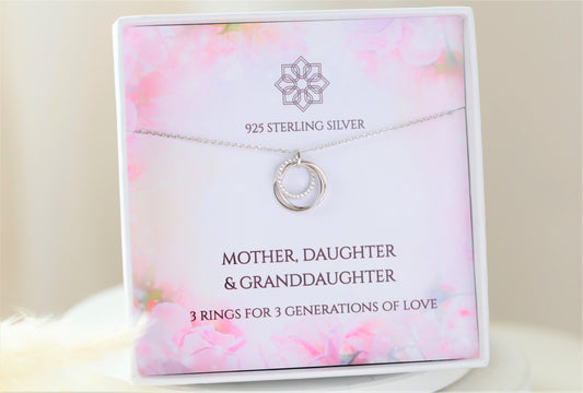Giving the Gift of Jewellery - Why It’s the Best Way to Show Your Love