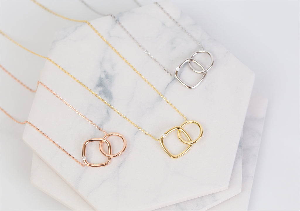 How to Choose Between White, Yellow and Rose Gold for Your Jewellery