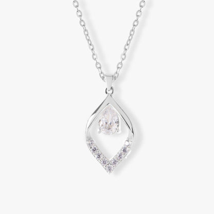 Teardrop diamond necklace in silver with oval teardrop pendant and round stone