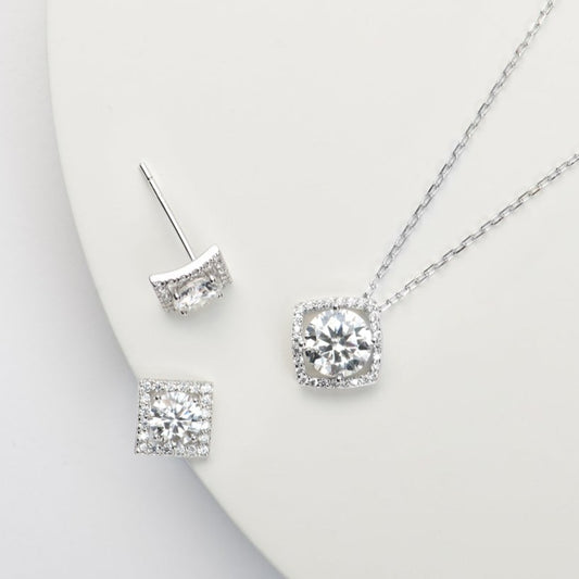 1 carat Moissanite Diamond Necklace and Earrings