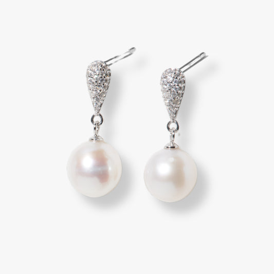 Dainty Vegan Pearl Earrings