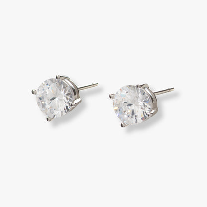 925 sterling silver single stud earring with round clear stone, prong setting