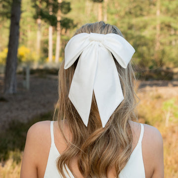 Oversized Bridal Bow Hair Piece