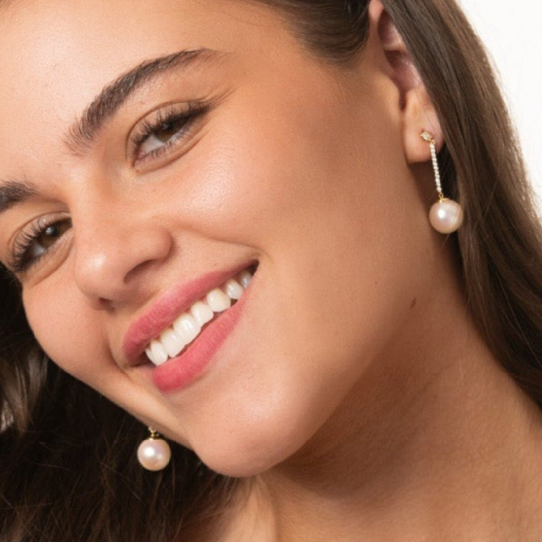 Vegan Pearl and Crystal Minimalist Drop Earrings