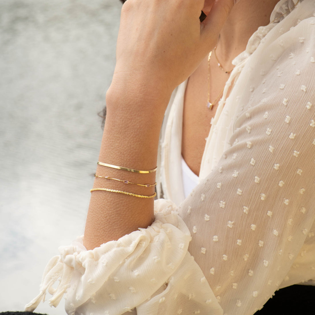 Minimalist Sparkly Necklace and Bracelet