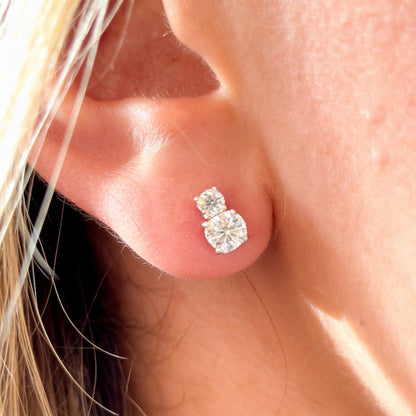 1 carat Moissanite Stud Earrings