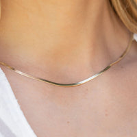 Two-tone snake chain necklace with slim alternating links